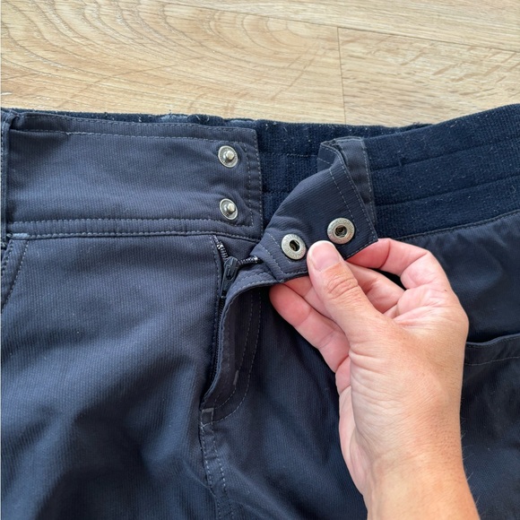 Title Nine women's Recycled Clamber 2.0 Blue Hiking Active skirt Skort size 8 - Picture 3 of 11